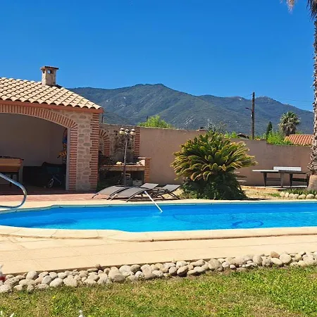 Bed & Breakfast Mas Cairou